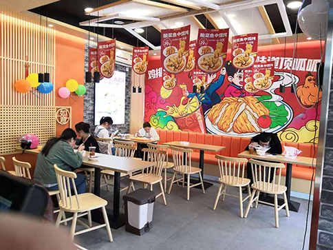開餛飩店辛苦嗎?成功創業需要付出100%辛苦的汗水！